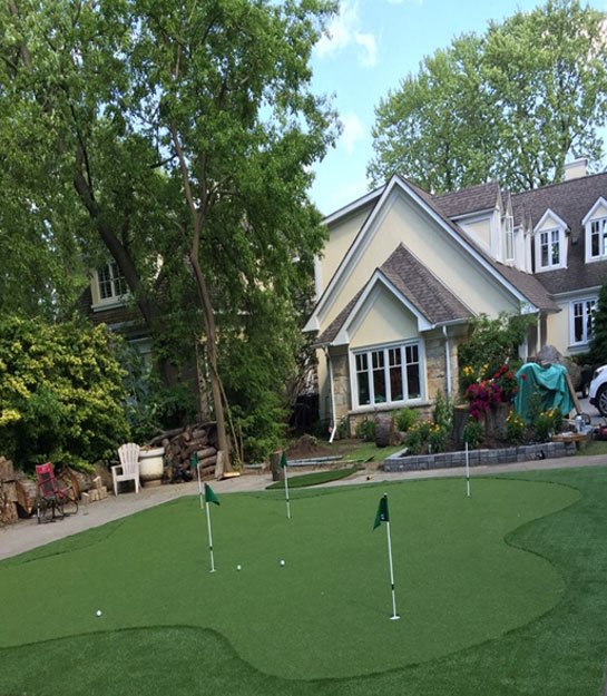 Design Turf provides Toronto with quality artificial golf greens