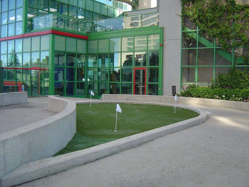 Downtown Toronto Condo top floor golf green